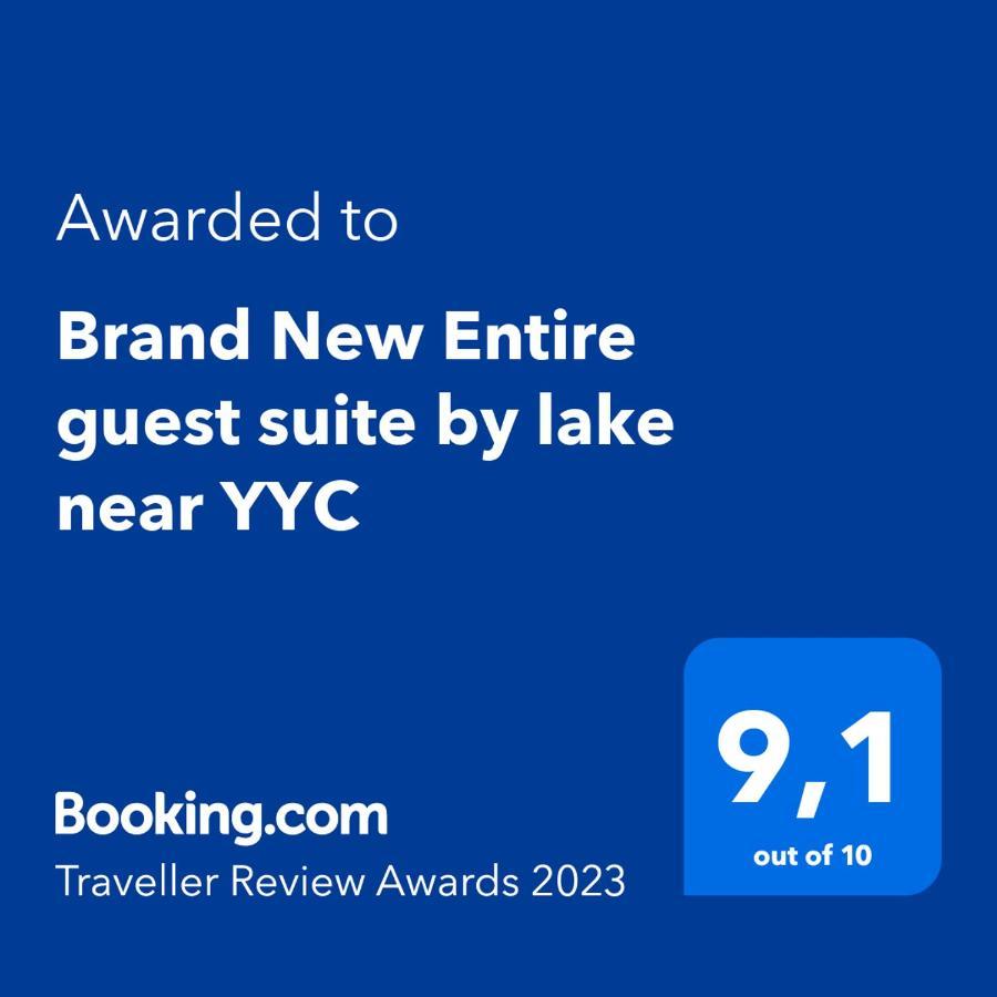 Brand New Entire Guest Suite By Lake Near Yyc מראה חיצוני תמונה